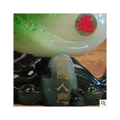 供應財隨人意 室內(nèi)擺件 樹脂K019工藝品 玉白菜擺件 家居裝飾商務(wù)禮品