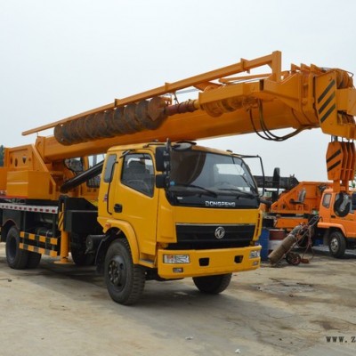 華鴻吊車 u型大臂  輪胎式10起重機 小吊車廠家 輪胎式起重機   16噸汽車吊       20噸 后雙橋 自制吊車