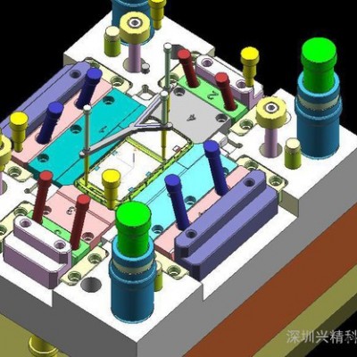 南山專業(yè)塑膠模具設計制作-精科模具1