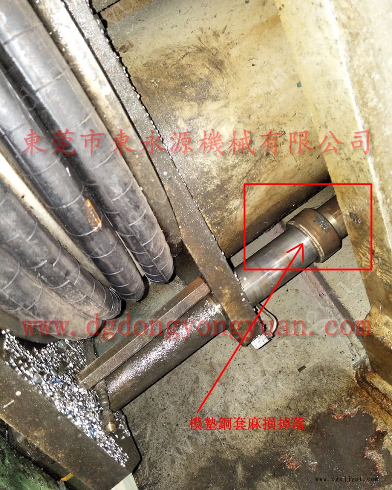 省油  材料雙面給油器，沖壓機(jī)械手配噴涂油機(jī)  找 東永源